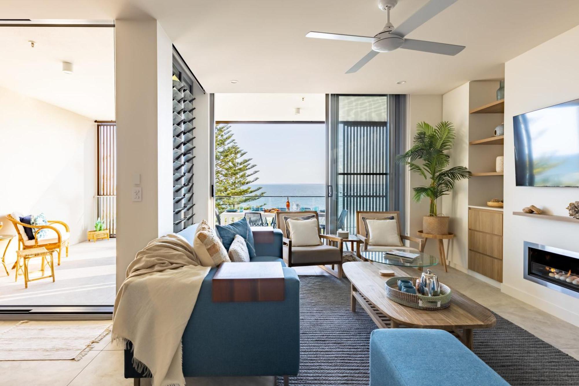 Kings Beach Oceanfront Oasis Apartment Caloundra Exterior photo